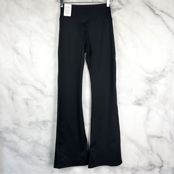 NWT Victoria Secret PINK Winter Performance Flare Stretch Leggings Yoga Black S - Picture 4 of 9